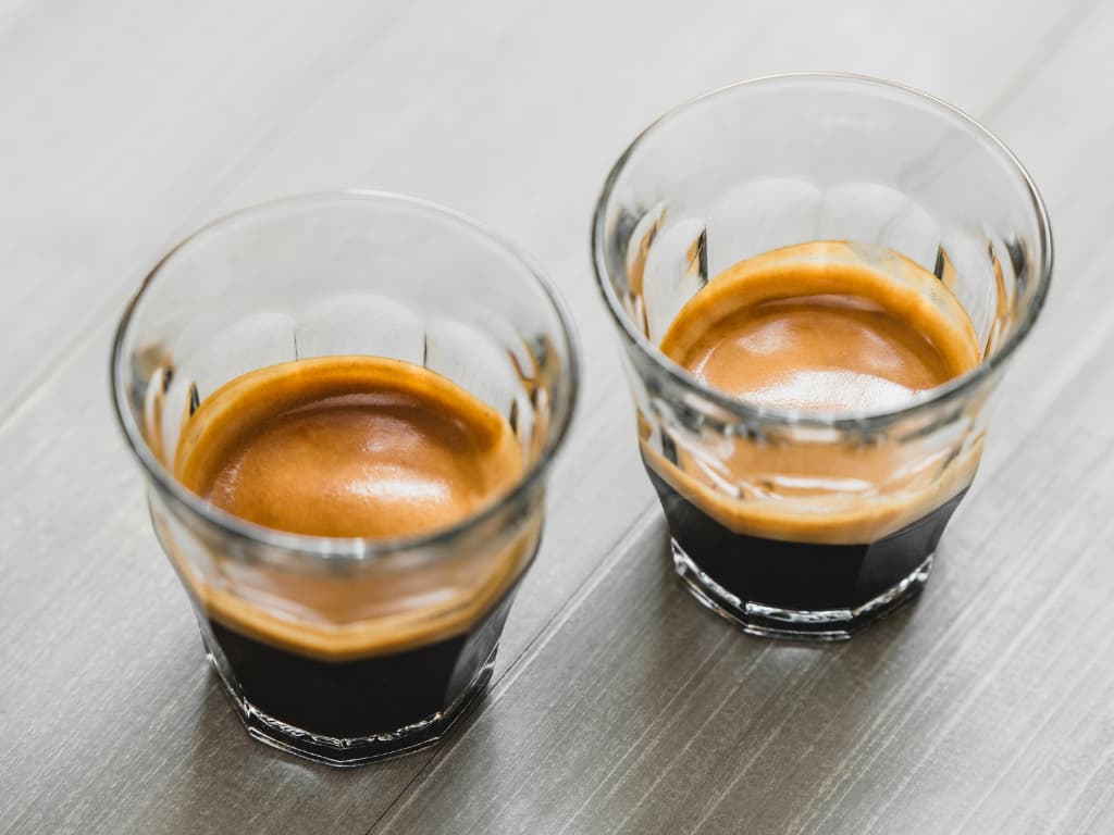 DOUBLE SHOT